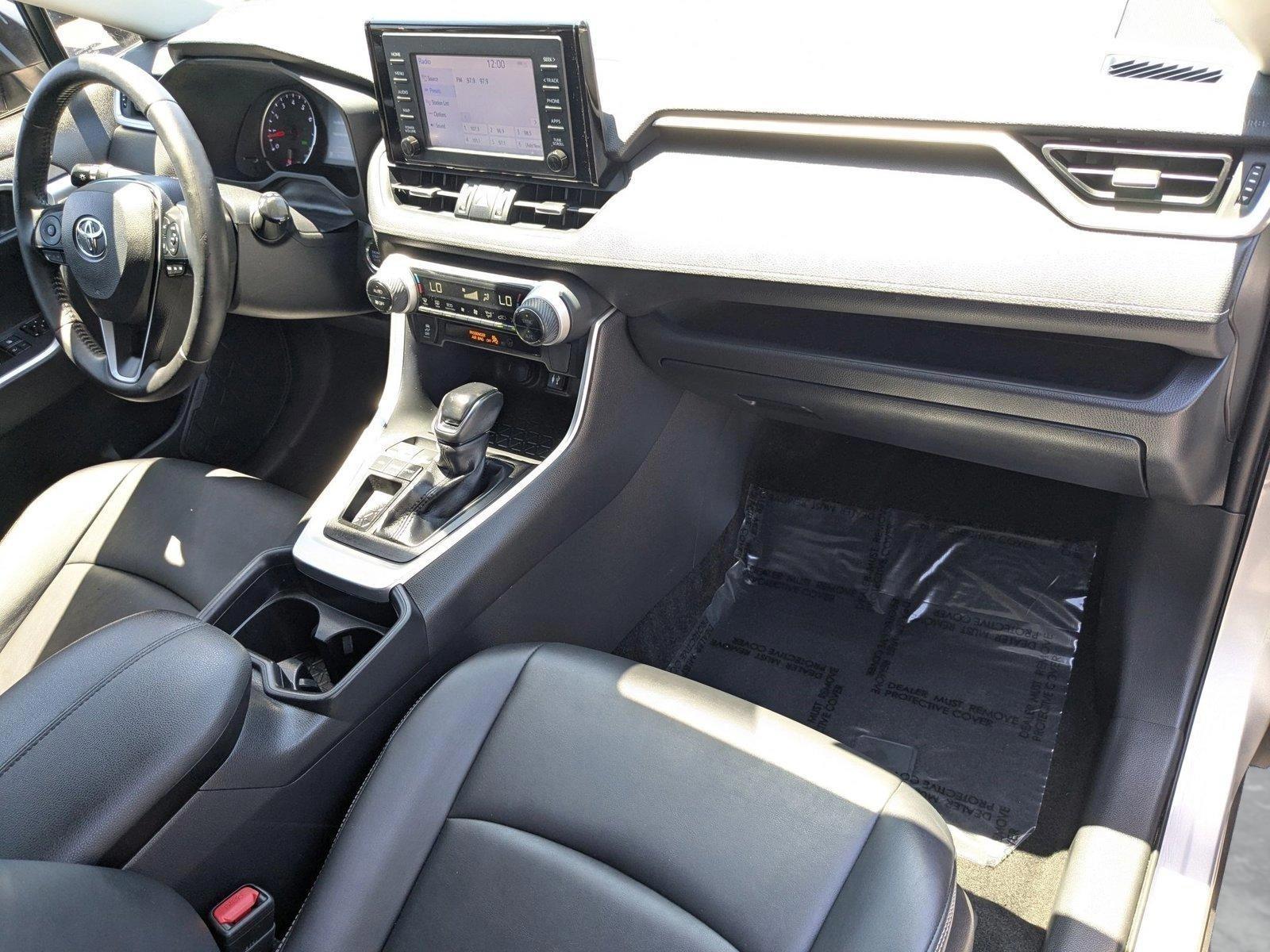 2019 Toyota RAV4 Vehicle Photo in Panama City, FL 32401