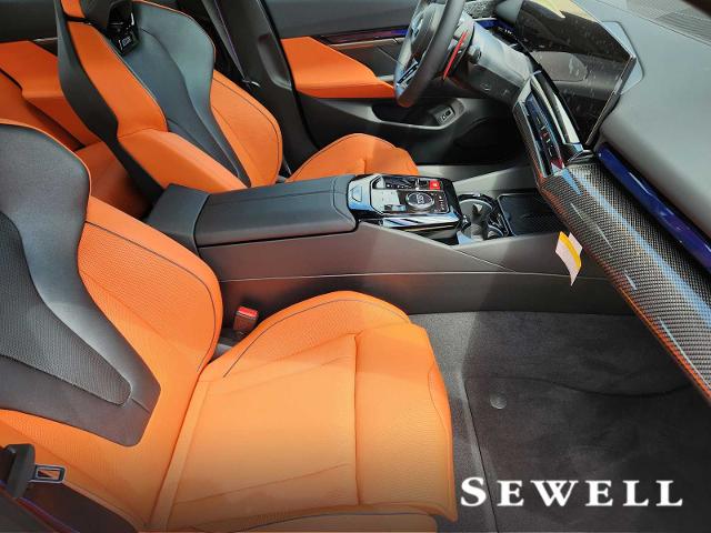 2025 BMW M5 Vehicle Photo in PLANO, TX 75024