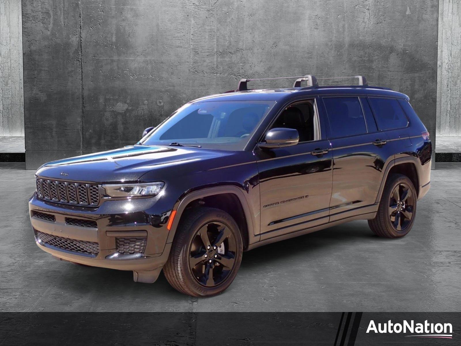 2023 Jeep Grand Cherokee L Vehicle Photo in DENVER, CO 80221-3610