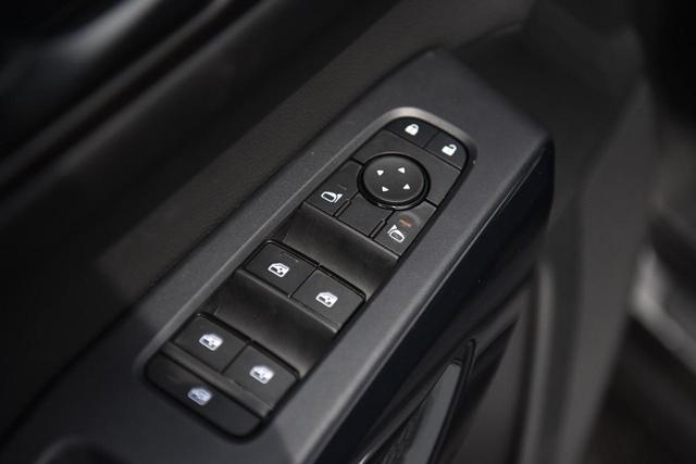 2025 Nissan Pathfinder Vehicle Photo in Ballwin, MO 63011