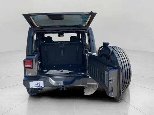 2025 Jeep Wrangler Vehicle Photo in Kaukauna, WI 54130