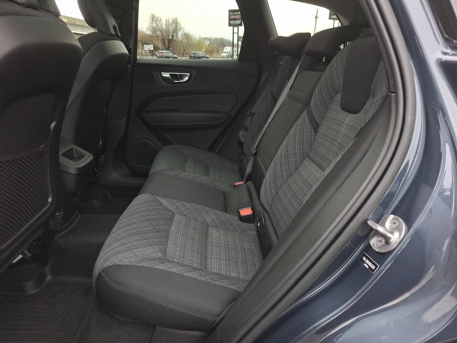 2022 Volvo XC60 Vehicle Photo in Trevose, PA 19053