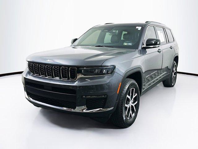 2024 Jeep Grand Cherokee L Vehicle Photo in Doylsetown, PA 18901