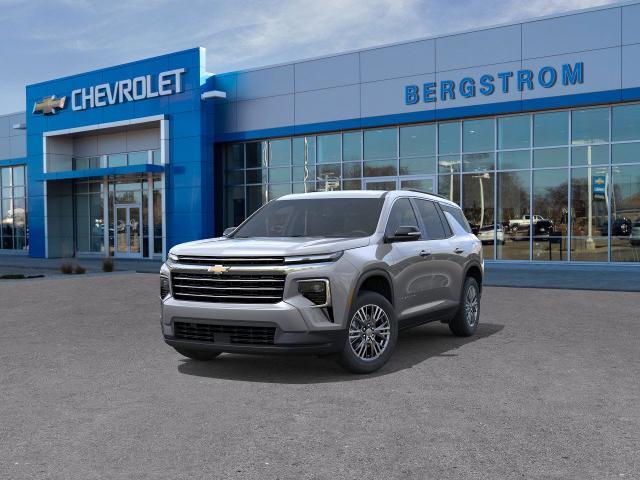 2025 Chevrolet Traverse Vehicle Photo in NEENAH, WI 54956-2243