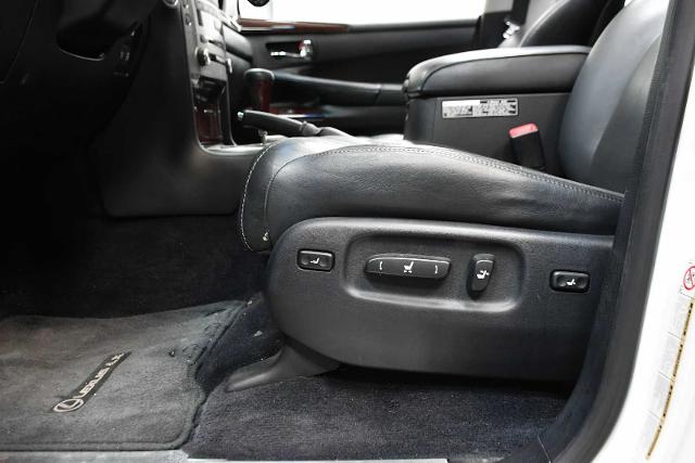 2013 Lexus LX 570 Vehicle Photo in DALLAS, TX 75235