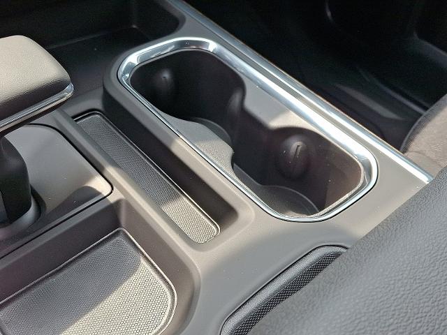 2025 GMC Sierra 1500 Vehicle Photo in TREVOSE, PA 19053-4984