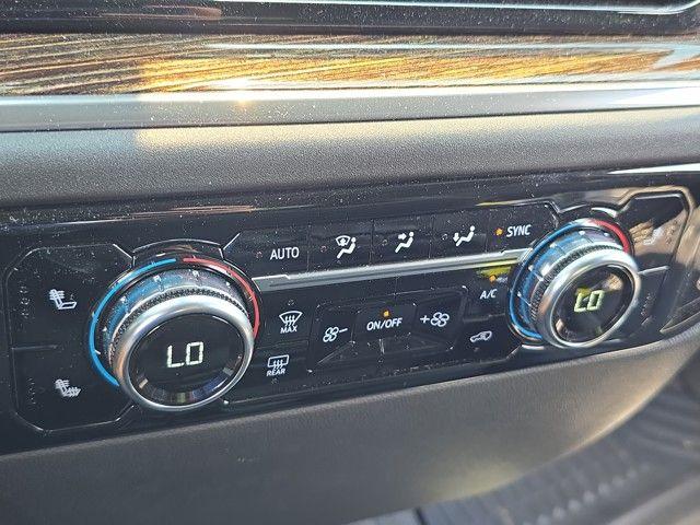 2023 GMC Sierra 1500 Vehicle Photo in Pleasant Hills, PA 15236