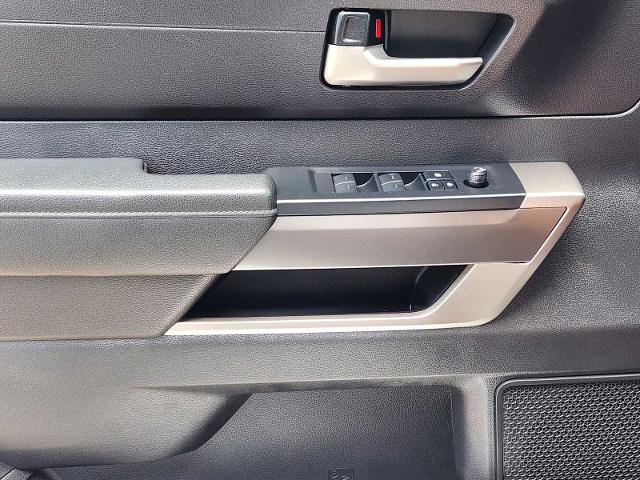 2022 Toyota Tundra 4WD Vehicle Photo in DENTON, TX 76210-9321