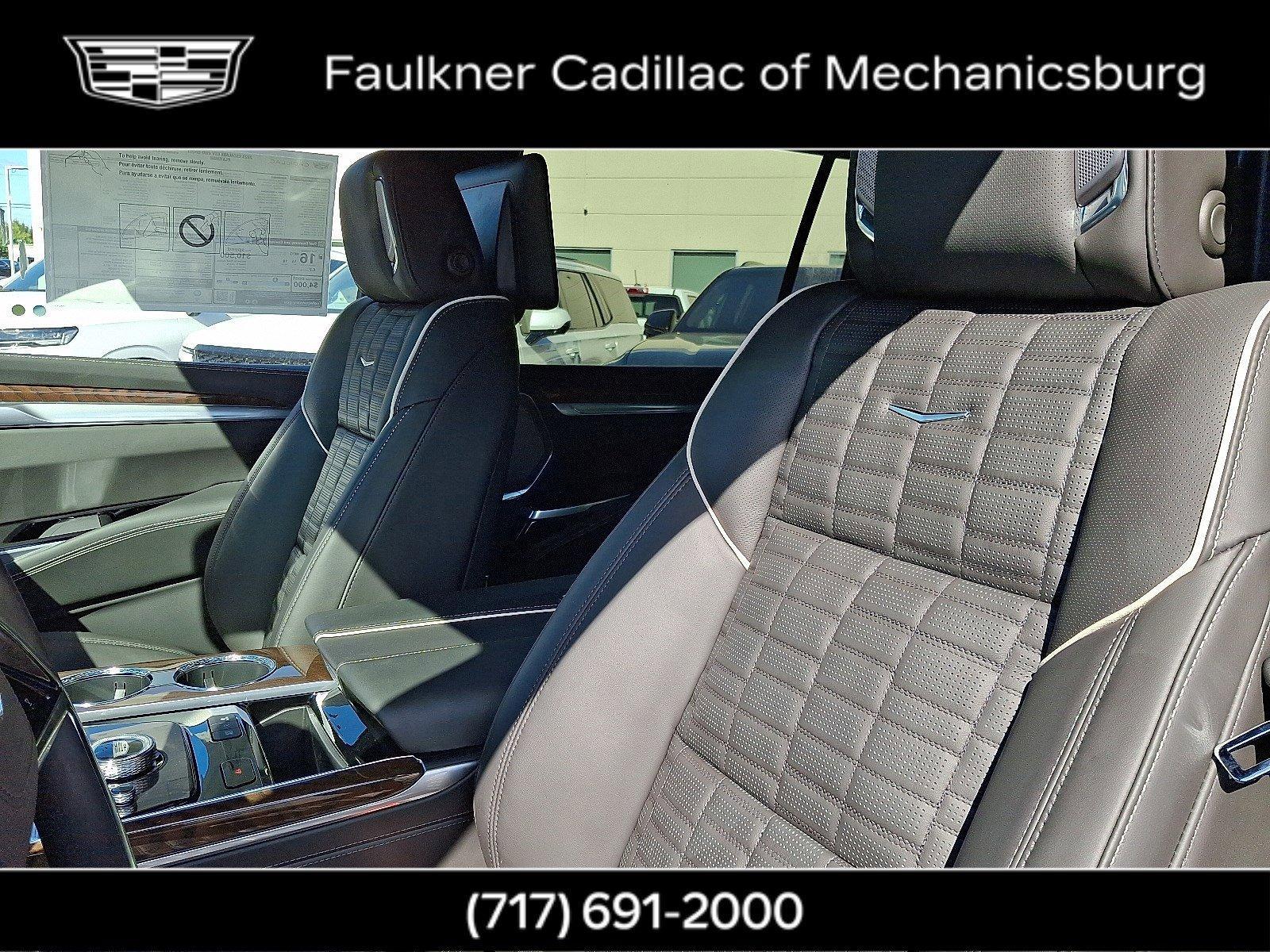 2025 Cadillac Escalade ESV Vehicle Photo in MECHANICSBURG, PA 17050-1707