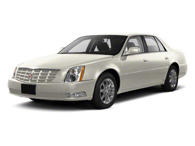 2010 Cadillac DTS Vehicle Photo in ELLWOOD CITY, PA 16117-1939
