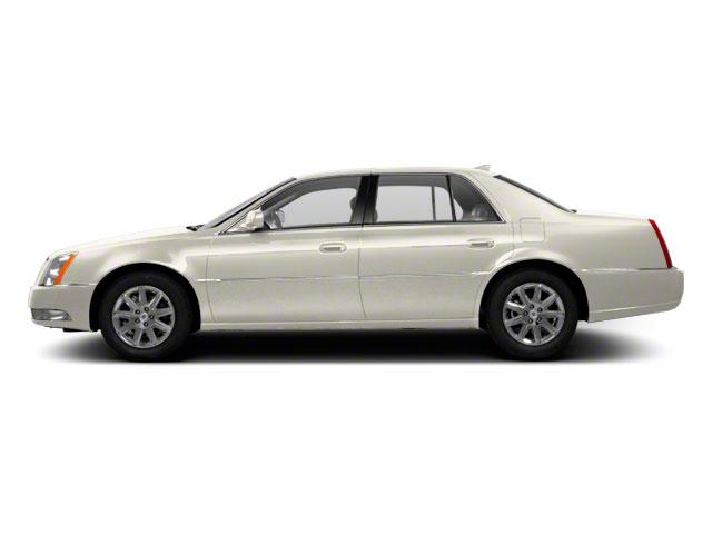 2011 Cadillac DTS Vehicle Photo in TREVOSE, PA 19053-4984