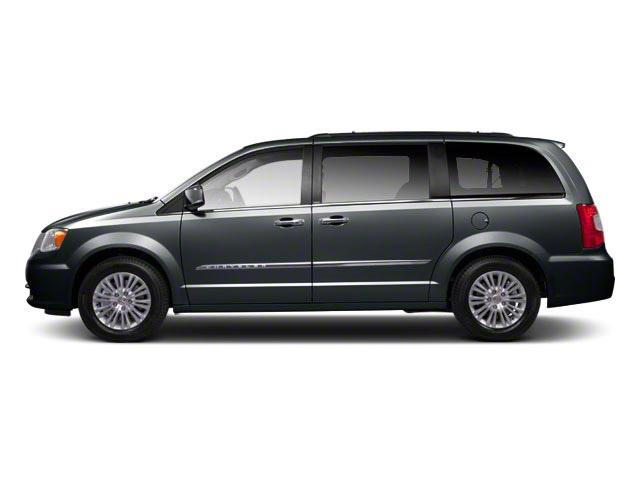2012 Chrysler Town & Country Vehicle Photo in PEMBROKE PINES, FL 33024-6534