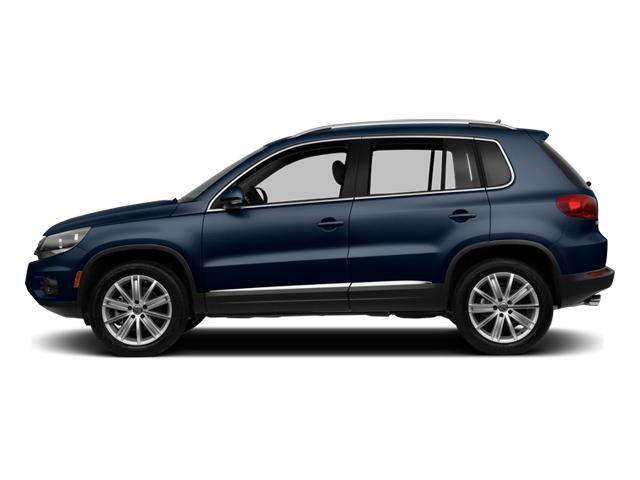 2012 Volkswagen Tiguan Vehicle Photo in Green Bay, WI 54304