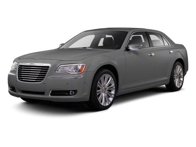 2013 Chrysler 300 Vehicle Photo in INDEPENDENCE, MO 64055-1314