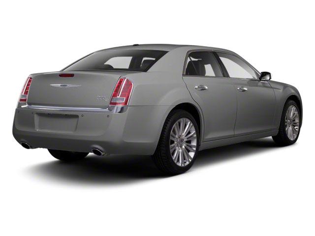 2013 Chrysler 300 Vehicle Photo in INDEPENDENCE, MO 64055-1314