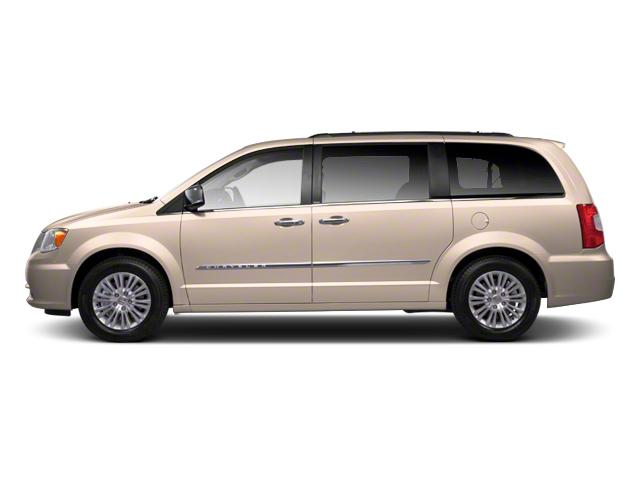 2013 Chrysler Town & Country Vehicle Photo in ORLANDO, FL 32812-3021