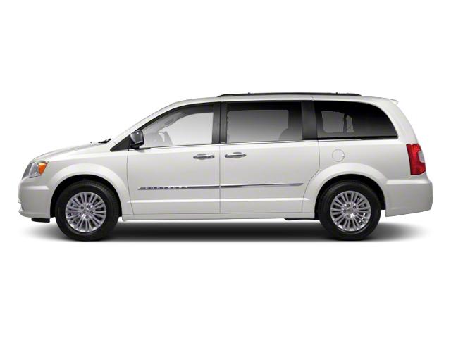 2013 Chrysler Town & Country Vehicle Photo in Pembroke Pines, FL 33027