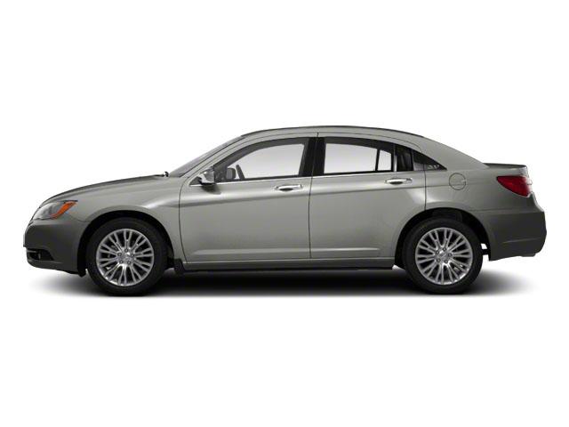 2013 Chrysler 200 Vehicle Photo in BETHLEHEM, PA 18017-9401