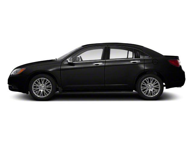 2013 Chrysler 200 Vehicle Photo in Oshkosh, WI 54904