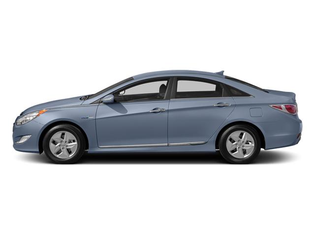 2013 Hyundai SONATA Hybrid Vehicle Photo in Appleton, WI 54913