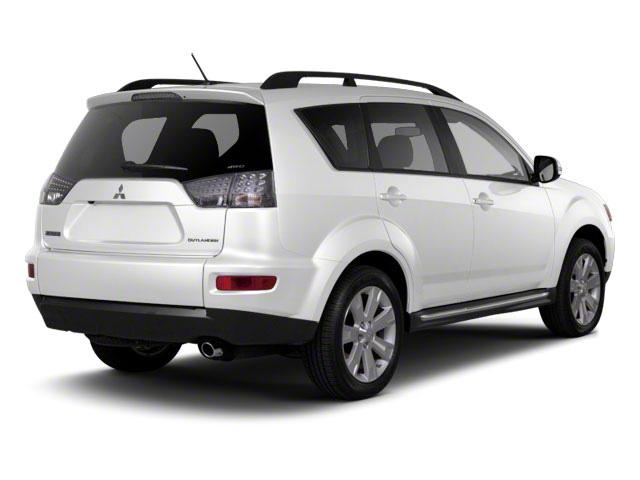 2013 Mitsubishi Outlander Vehicle Photo in Harrisburg, PA 17111