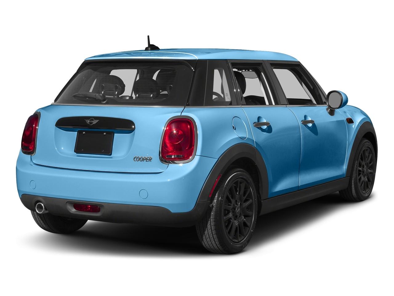 2016 MINI Cooper Hardtop 4 Door Vehicle Photo in Towson, MD 21204