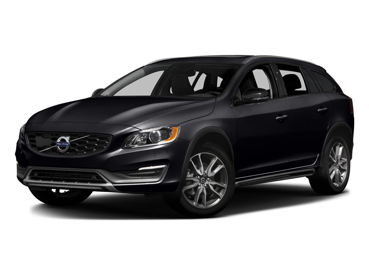 2016 Volvo V60 Cross Country Vehicle Photo in Appleton, WI 54913