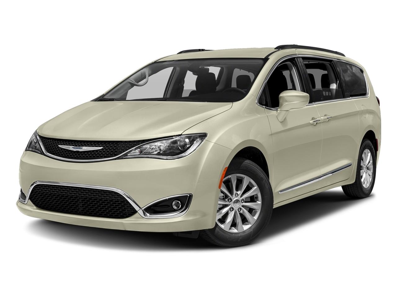 2017 Chrysler Pacifica Vehicle Photo in Tustin, CA 92782