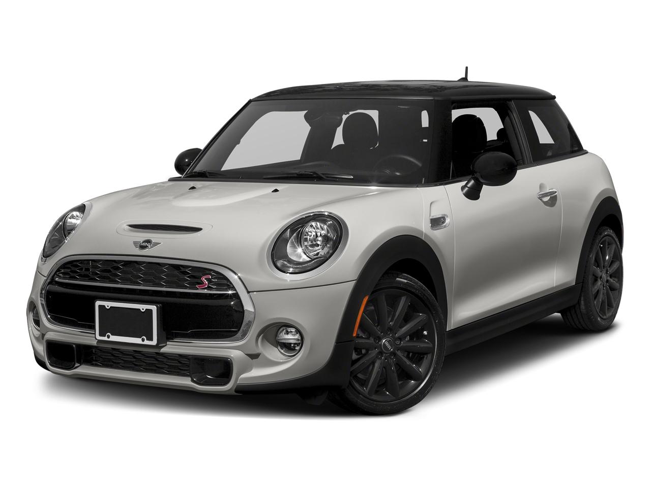 2017 MINI Hardtop 2 Door Vehicle Photo in PEMBROKE PINES, FL 33024-6534