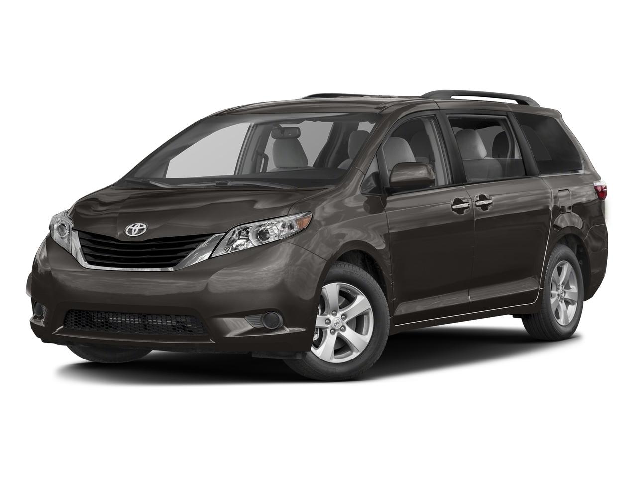 2017 Toyota Sienna Vehicle Photo in Spokane Valley, WA 99212