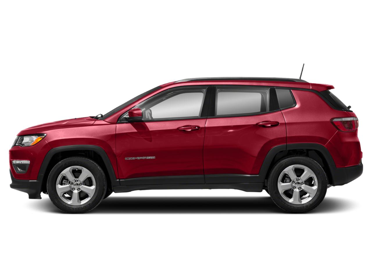 Used 2018 Jeep Compass Latitude with VIN 3C4NJDBB6JT320968 for sale in Caledonia, Minnesota