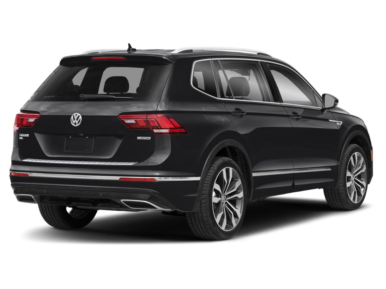 2021 Volkswagen Tiguan Vehicle Photo in SAINT JAMES, NY 11780-3219