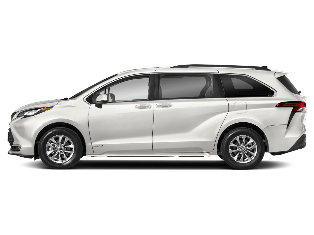 2022 Toyota Sienna Vehicle Photo in Cedar Rapids, IA 52402