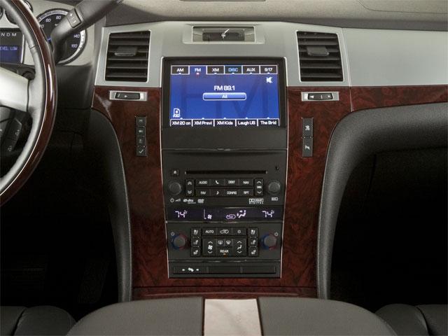 2010 Cadillac Escalade Vehicle Photo in MADISON, WI 53713-3220