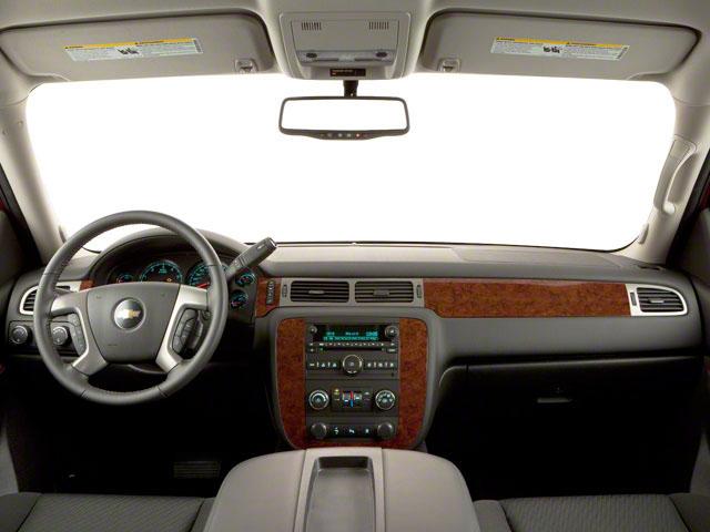 2010 Chevrolet Avalanche Vehicle Photo in Fishers, IN 46038