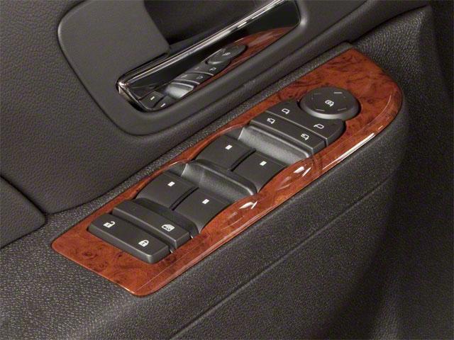 2010 Chevrolet Avalanche Vehicle Photo in Fishers, IN 46038