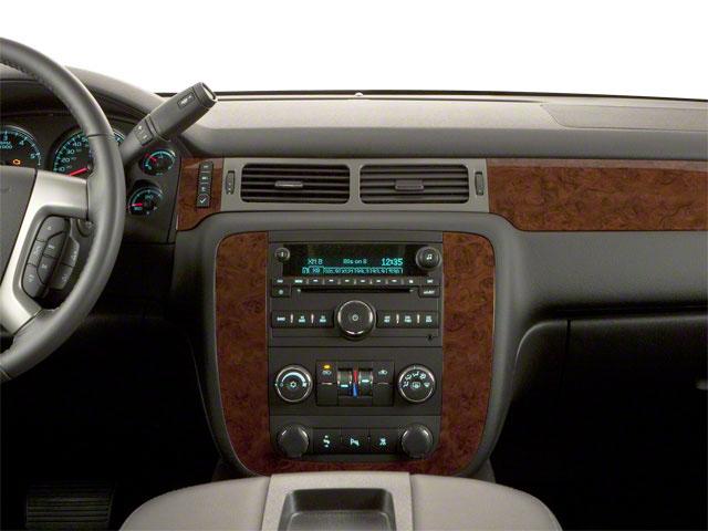 2010 Chevrolet Avalanche Vehicle Photo in Fishers, IN 46038