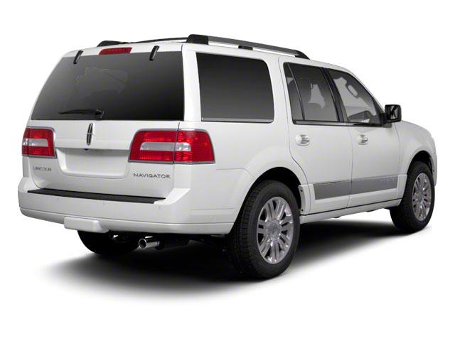 2010 Lincoln Navigator Vehicle Photo in Terrell, TX 75160