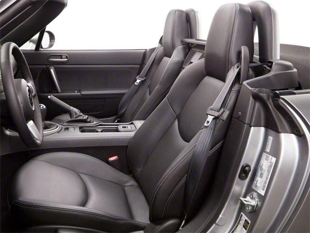 2010 Mazda MX-5 Miata Vehicle Photo in MADISON, IN 47250-1611