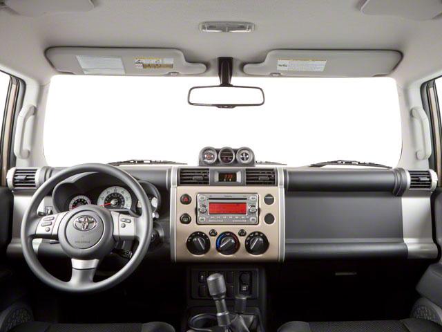 2010 Toyota FJ Cruiser Vehicle Photo in Appleton, WI 54913