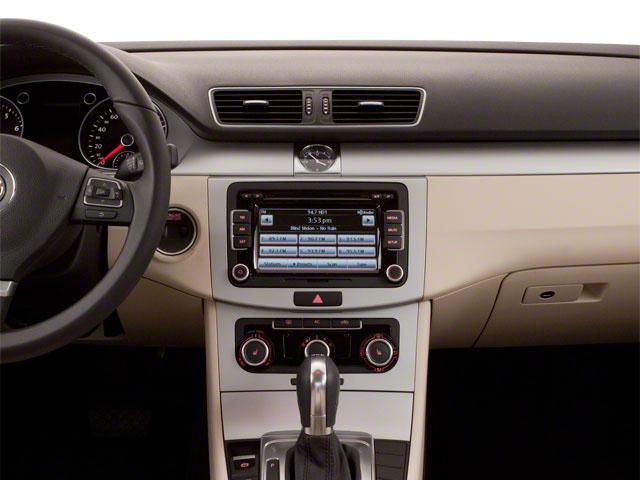 2010 Volkswagen CC Vehicle Photo in MEDINA, OH 44256-9631