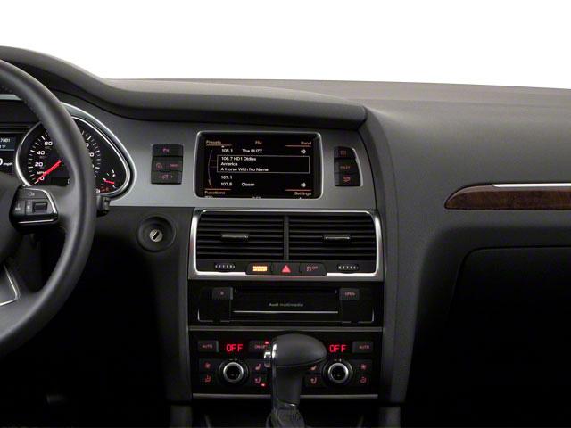 2011 Audi Q7 Vehicle Photo in Appleton, WI 54913