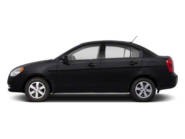 2011 Hyundai ACCENT Vehicle Photo in Merrillville, IN 46410