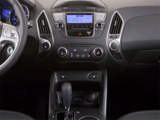 2011 Hyundai TUCSON Vehicle Photo in Trevose, PA 19053