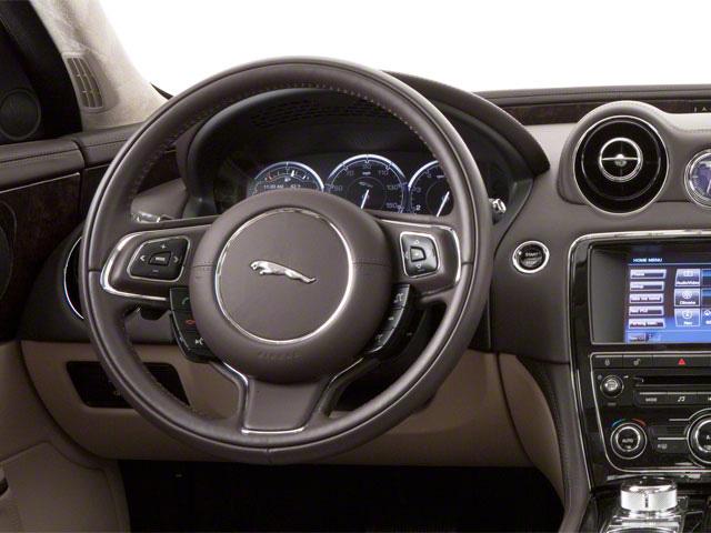 2011 Jaguar XJ Vehicle Photo in Miami, FL 33015