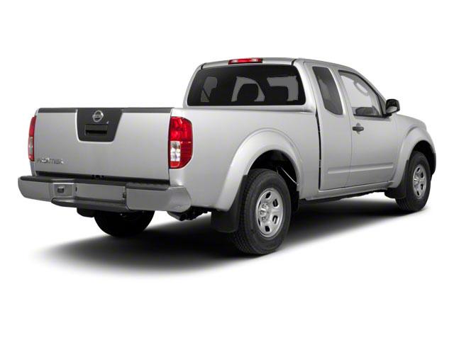 2011 Nissan Frontier SV photo 3