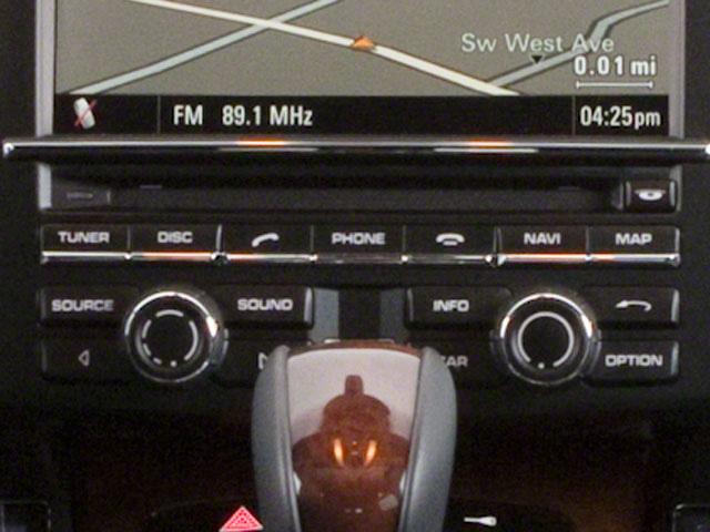 2011 Porsche Cayenne Vehicle Photo in DENTON, TX 76210-9321