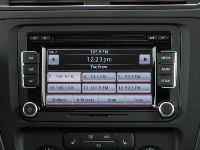 2011 Volkswagen Jetta Sedan Vehicle Photo in Houston, TX 77007