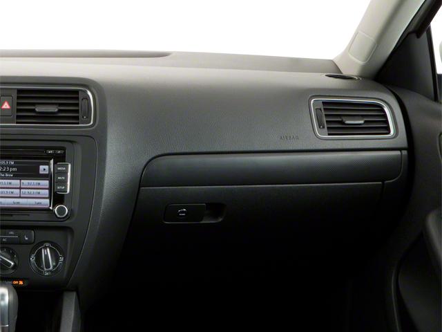 2011 Volkswagen Jetta Sedan Vehicle Photo in Houston, TX 77007