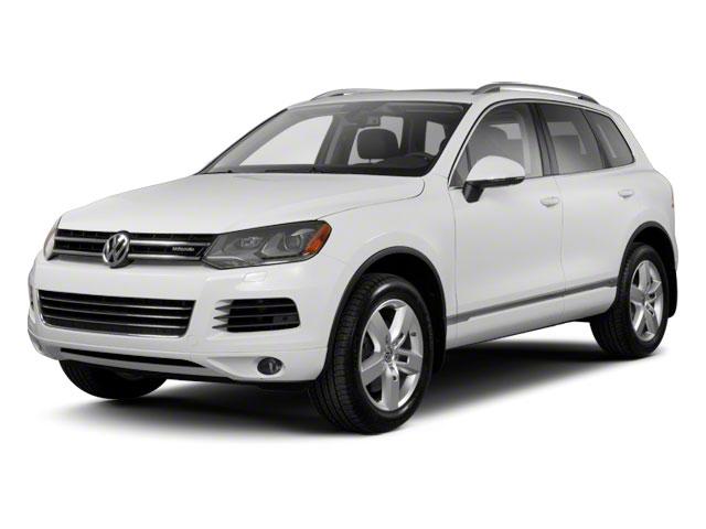 2011 Volkswagen Touareg Vehicle Photo in Willow Grove, PA 19090